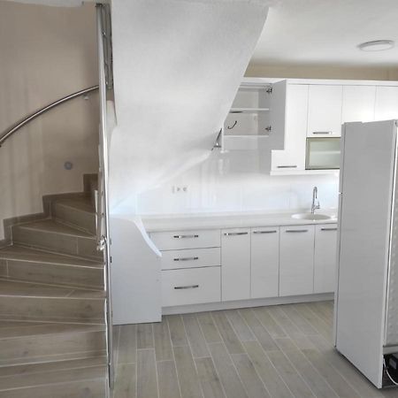 הוילה Cesme Burcu Sitesi Yaman מראה חיצוני תמונה