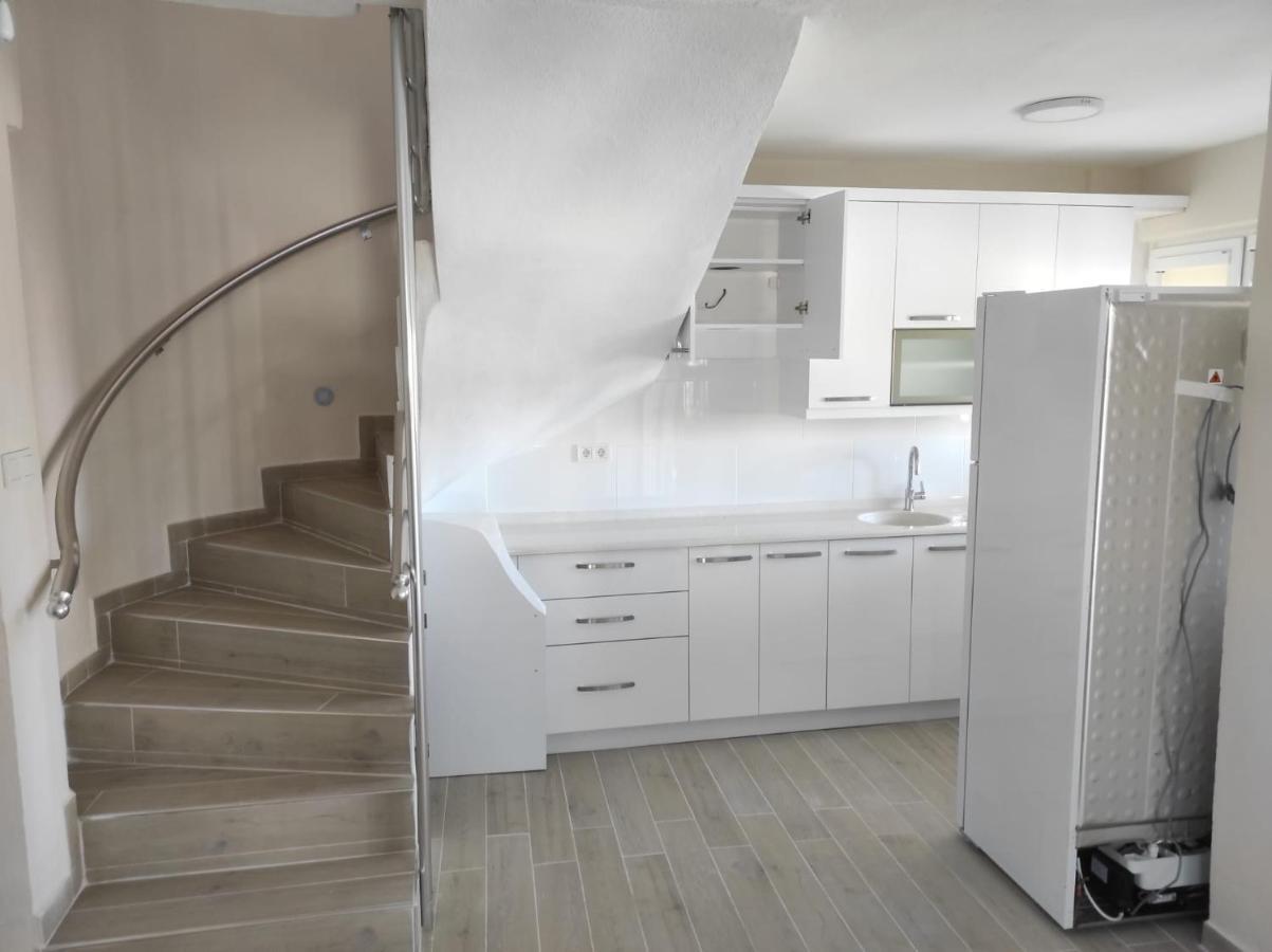 הוילה Cesme Burcu Sitesi Yaman מראה חיצוני תמונה