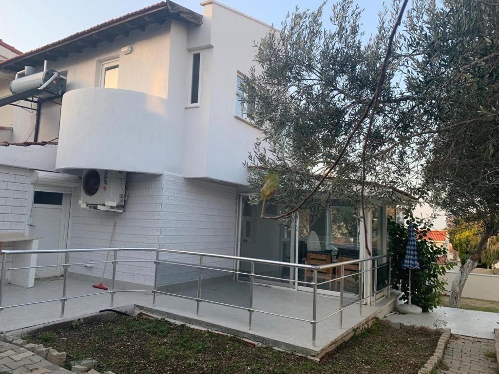 הוילה Cesme Burcu Sitesi Yaman מראה חיצוני תמונה